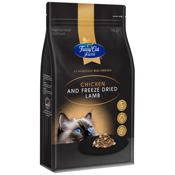 Fussy Cat Luxe Chicken and Freeze Dried Lamb 750g