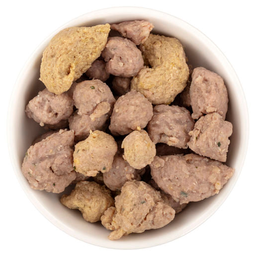 V.I.P. Petfoods Chunkers Meatballs Chicken with Scrambled Eggs and Parsley Chilled Dog Food 1kg